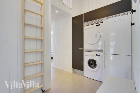 Der geräumige Eingangsbereich im Luxusferienhaus Nr. 396 in Westjütland