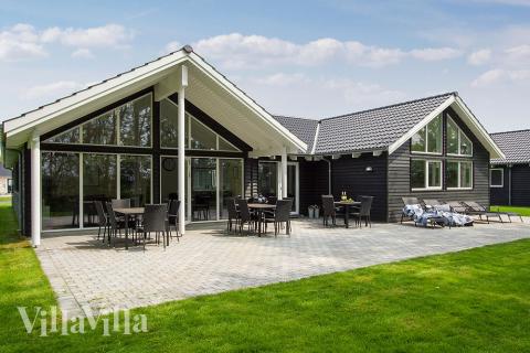 Dieses schöne Poolhaus Nr. 713 mit Platz für 16 Personen liegt in Deutschland