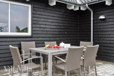 Das Luxusferienhaus Nr. 715 hat eine tolle Terrasse, die mit hochwertigen Gartenmöbeln für 20 Personen ausgestattet ist.