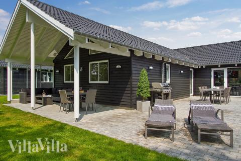 Große Terrasse am Luxusferienhaus Nr. 715 in Deutschland.