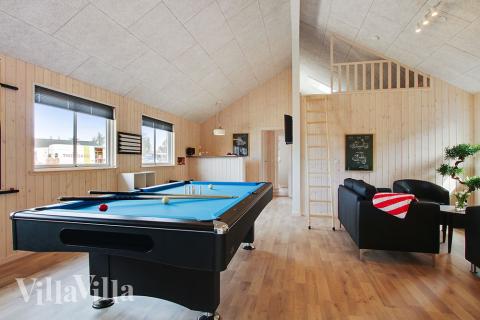 Veranstaltet ein Turnier im Aktivitätsraum, wenn ihr das Ferienhaus Nr. 399 in Westjütland besucht.