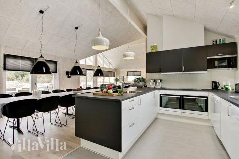 Die Küche im Luxusferienhaus Nr. 399 ist gut eingerichtet.