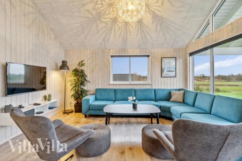 Die Couchecke im Luxusferienhaus Nr. 397 in Nordseeland.