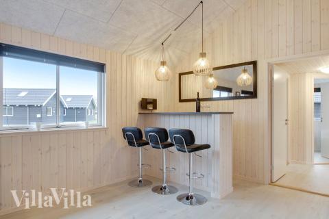 Das Ferienhaus 407 ist mit eigener Bar ausgestattet