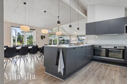 Die Küche im Luxusferienhaus Nr. 408 ist gut eingerichtet.