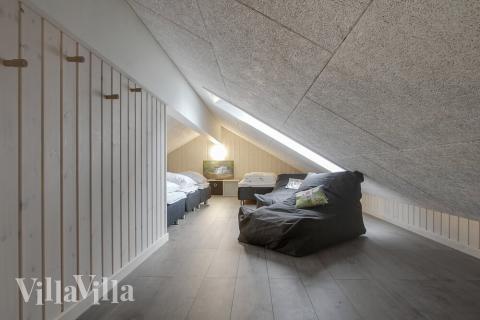 Einige der 18 Schlafgelegenheiten befinden sich im Luxusferienhaus Nr. 409 auf dem ausgebauten Dachboden