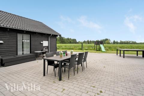 Das Luxusferienhaus Nr. 403 hat eine tolle Terrasse, die mit hochwertigen Gartenmöbeln für 24 Personen ausgestattet ist.