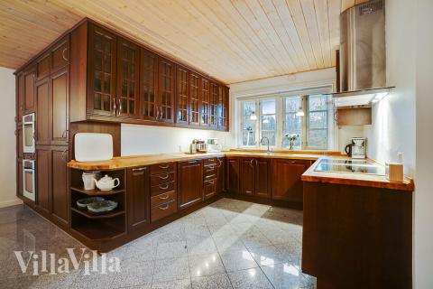 Die Küche im Luxusferienhaus Nr. 414 ist gut eingerichtet.