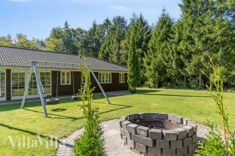 Neben den vielen schönen Stunden, die man im Poolbereich des Hauses verbringen kann, bietet das Luxusferienhaus 414 auch zahlreiche Freizeitangebote im Freien