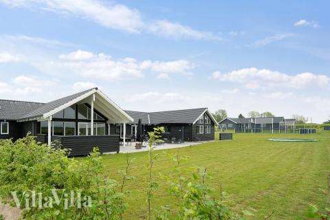 Dieses schöne Poolhaus Nr. 430 mit Platz für 30 Personen liegt in Fünen und seine Inseln