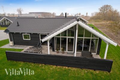 Diese schicke Haus mit Whirlpool Nr. 723 mit Platz für 10 Personen liegt in Deutschland
