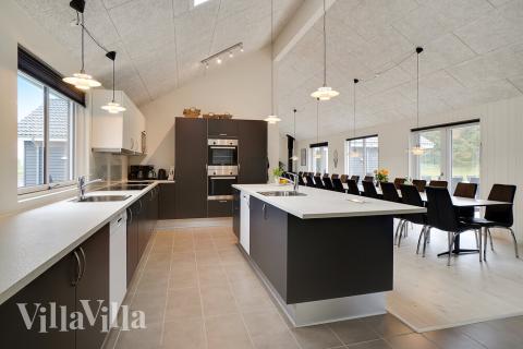 Die Küche im Luxusferienhaus Nr. 429 ist gut eingerichtet.