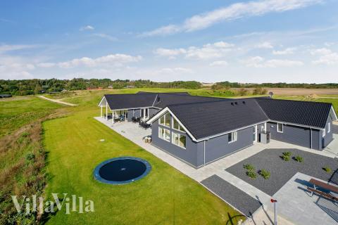 Dieses schöne Poolhaus Nr. 431 mit Platz für 30 Personen liegt in Limfjord