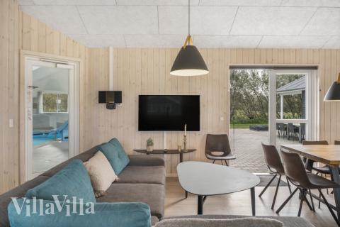 Die Couchecke im Luxusferienhaus Nr. 440 in Nordjütland.