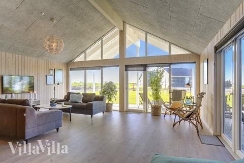 Aktivitätsraum im Luxusferienhaus Nr. 428 mit 12 Schlafzimmern und Platz für 30 Gäste.