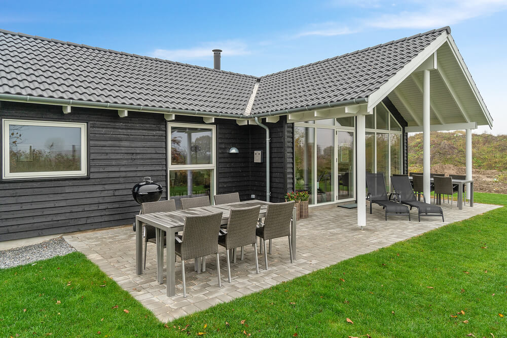 Das Luxusferienhaus Nr. 725 hat eine tolle Terrasse, die mit hochwertigen Gartenmöbeln für 10 Personen ausgestattet ist.