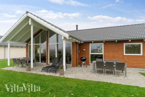 Das Luxusferienhaus Nr. 724 hat eine tolle Terrasse, die mit hochwertigen Gartenmöbeln für 10 Personen ausgestattet ist.