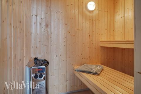 Genießen Sie die heiße Sauna im Luxusferienhaus Nr. 721 für 18 Personen