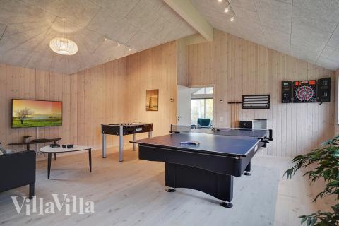 Aktivitätsraum im Luxusferienhaus Nr. 721 mit 7 Schlafzimmern und Platz für 18 Gäste.