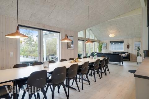 Aufenthaltsraum mit Platz für 18 im Luxusferienhaus Nr. 721.