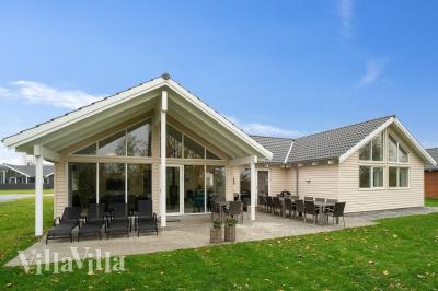Dieses schöne Poolhaus Nr. 721 mit Platz für 18 Personen liegt in Deutschland