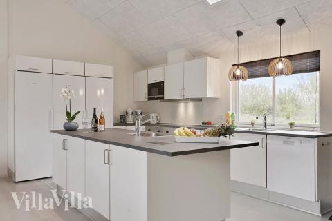 Die Küche in dem Luxusferienhaus Nr. 432 ist so gut ausgestattet, dass man problemlos Mahlzeiten für 20 Personen zubereiten kann.