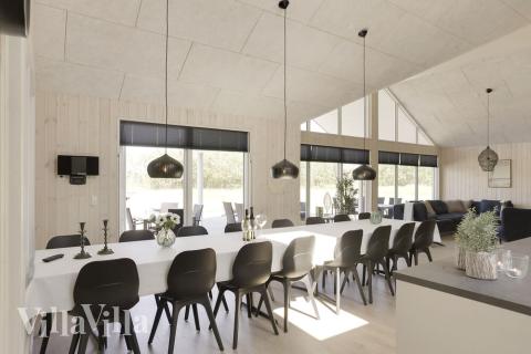 Aufenthaltsraum mit Platz für 16 im Luxusferienhaus Nr. 433.