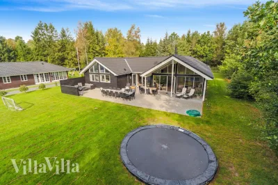 Luxusferienhaus Nr. 434 mit Pool und Whirlpool für 20 Gäste in Asserbo, Nordseeland – nahe den Attraktionen Seelands, Dänemark