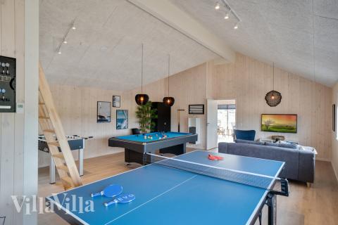 Aktivitätsraum im Luxusferienhaus Nr. 456 mit 8 Schlafzimmern und Platz für 20 Gäste.
