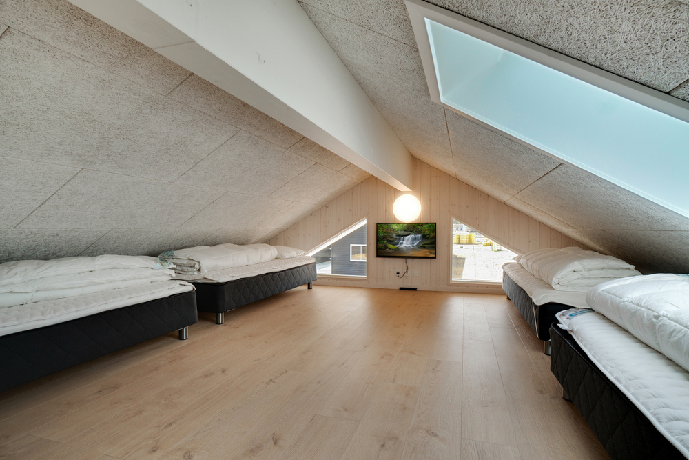 Einige der 20 Schlafgelegenheiten befinden sich im Luxusferienhaus Nr. 457 auf dem ausgebauten Dachboden