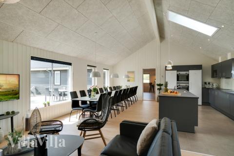 Aufenthaltsraum mit Platz für 20 im Luxusferienhaus Nr. 457.