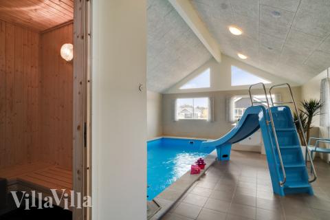 Genießen Sie die heiße Sauna im Luxusferienhaus Nr. 457 für 20 Personen