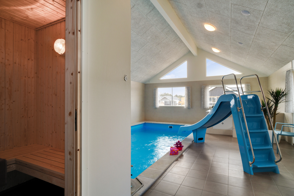 Genießen Sie die heiße Sauna im Luxusferienhaus Nr. 457 für 20 Personen