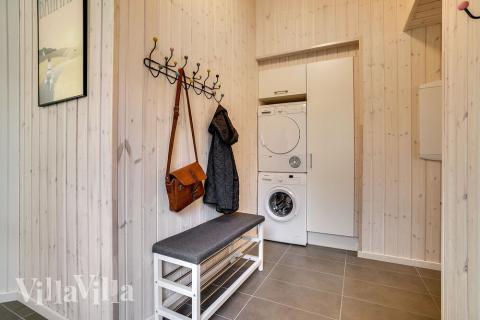 Der geräumige Eingangsbereich im Luxusferienhaus Nr. 458 in Westjütland