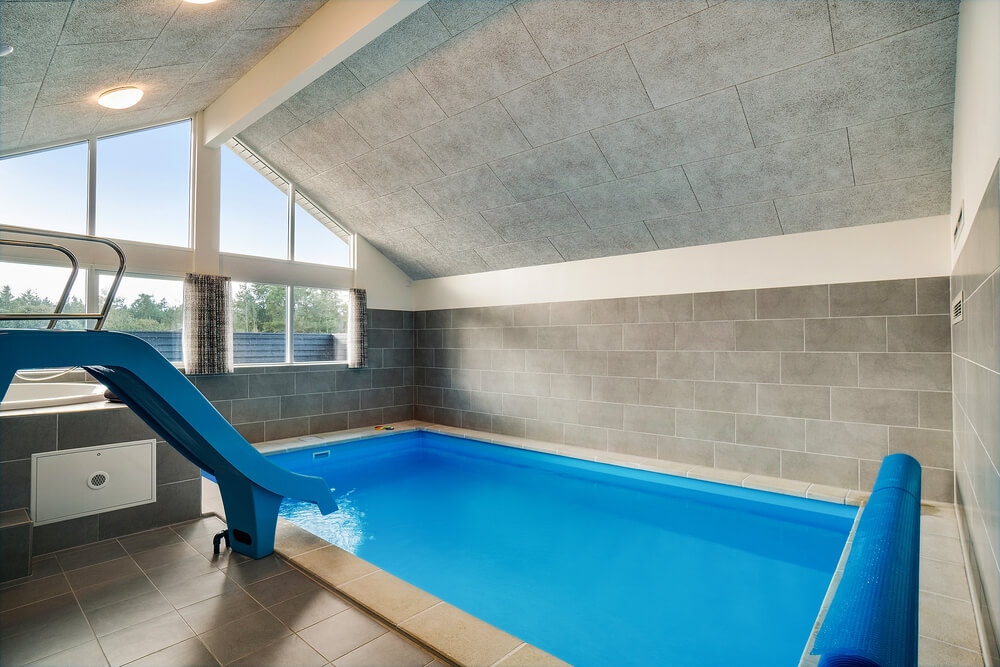 Der schicke Pool im Luxusferienhaus Nr. 473 für 18 Personen