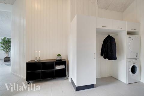 Der geräumige Eingangsbereich im Luxusferienhaus Nr. 467 in Westjütland