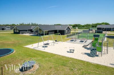 Das Luxusferienhaus Nr. 467 hat eine tolle Terrasse, die mit hochwertigen Gartenmöbeln für 30 Personen ausgestattet ist.