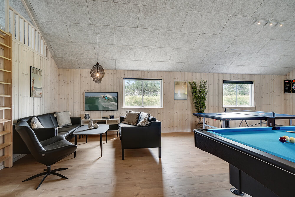 Das Luxusferienhaus 461 für 24 Personen hat einen großen Aktivitätsraum mit u. a. Billard und Darts