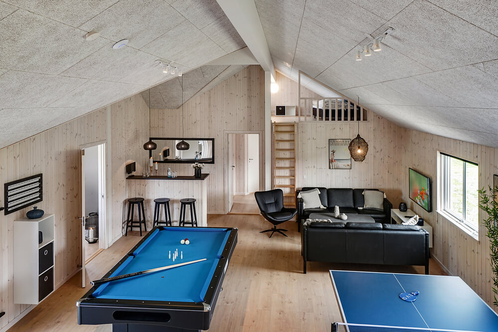 Neben den vielen schönen Stunden, die man im Poolbereich des Hauses verbringen kann, bietet das Luxusferienhaus 461 auch Spielevergnügen bei Billard/Tischtennis und Darts