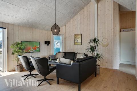 Aufenthaltsraum mit Platz für 24 im Luxusferienhaus Nr. 461.