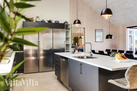 Die Küche im Luxusferienhaus Nr. 447 ist gut eingerichtet.