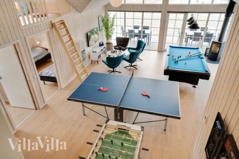 Neben den vielen schönen Stunden, die man im Poolbereich des Hauses verbringen kann, bietet das Luxusferienhaus 465 auch Spielevergnügen bei Billard/Tischtennis und Darts