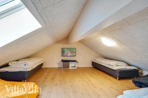 Einige der 18 Schlafgelegenheiten befinden sich im Luxusferienhaus Nr. 472 auf dem ausgebauten Dachboden