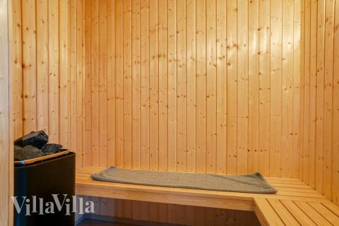 Genießen Sie die heiße Sauna im Luxusferienhaus Nr. 474 für 20 Personen