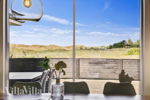 Der Aufenthaltsraum bietet Platz für 20 Personen, wenn ihr das Ferienhaus 476 in Nordjütland besucht.