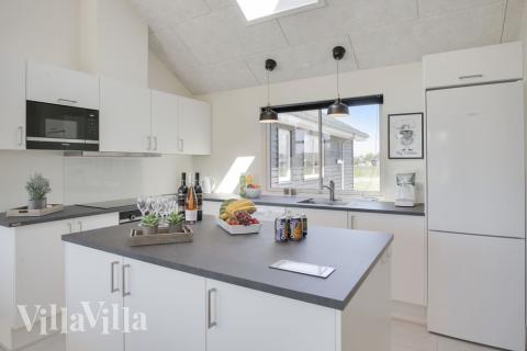 Die Küche in dem Luxusferienhaus Nr. 459 ist so gut ausgestattet, dass man problemlos Mahlzeiten für 16 Personen zubereiten kann.