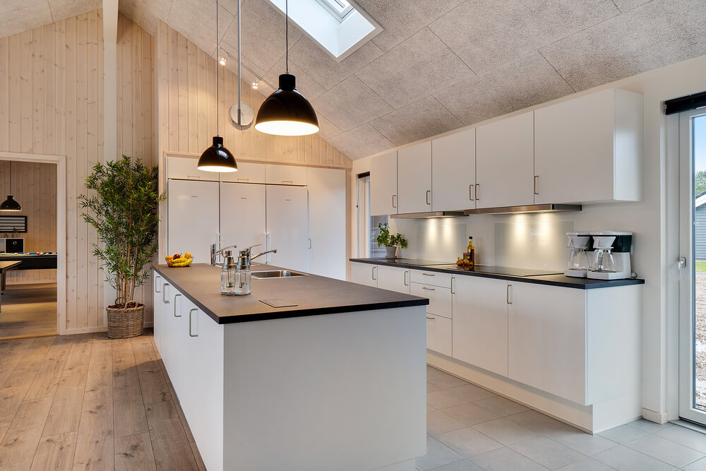 Die Küche in dem Luxusferienhaus Nr. 462 ist so gut ausgestattet, dass man problemlos Mahlzeiten für 26 Personen zubereiten kann.