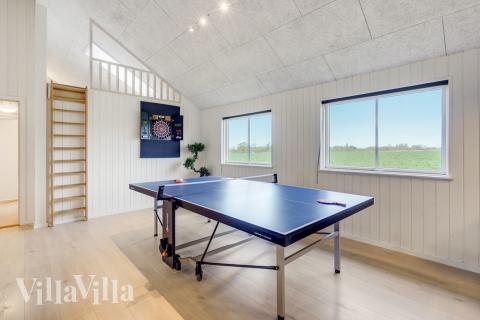 Aktivitätsraum im Luxusferienhaus Nr. 468 mit 8 Schlafzimmern und Platz für 20 Gäste.