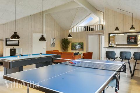 Neben den vielen schönen Stunden, die man im Poolbereich des Hauses verbringen kann, bietet das Luxusferienhaus 469 auch Spielevergnügen bei Billard/Tischtennis und Darts