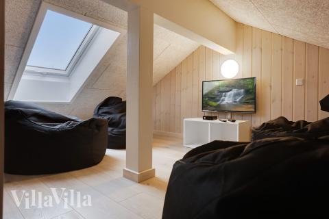 Einige der 22 Schlafgelegenheiten befinden sich im Luxusferienhaus Nr. 469 auf dem ausgebauten Dachboden